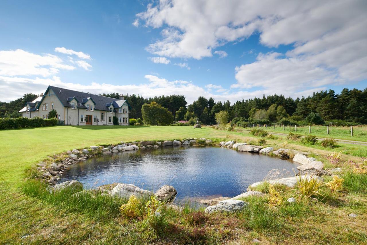 Daviot Lodge Екстериор снимка