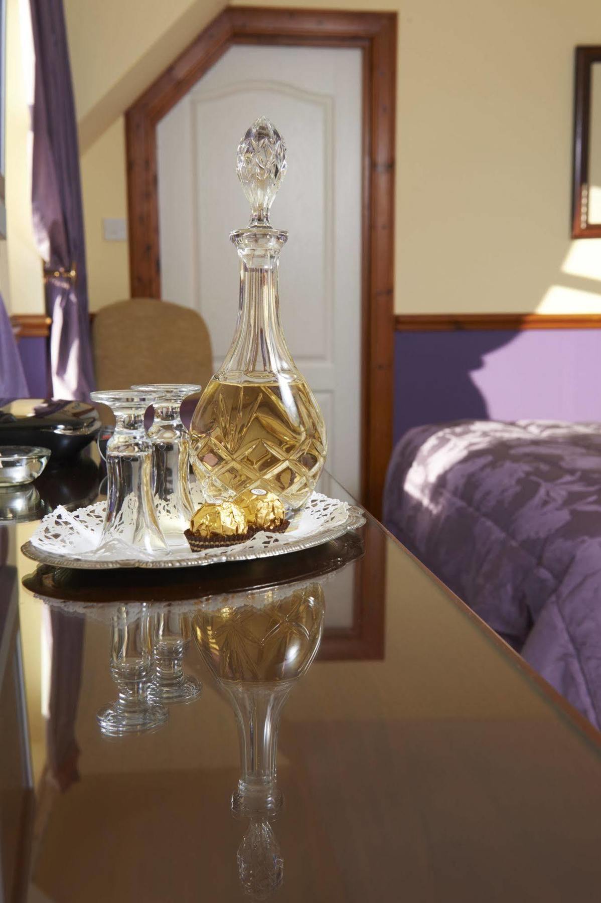 Daviot Lodge Екстериор снимка
