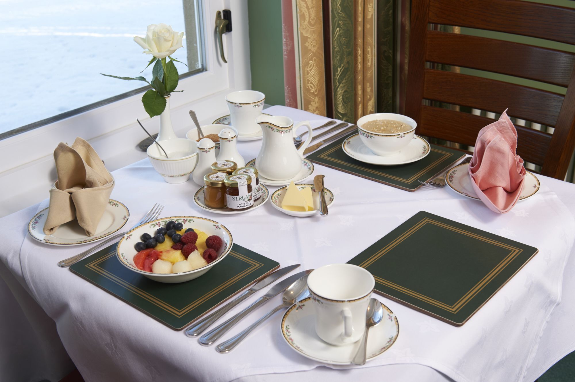 Daviot Lodge Екстериор снимка
